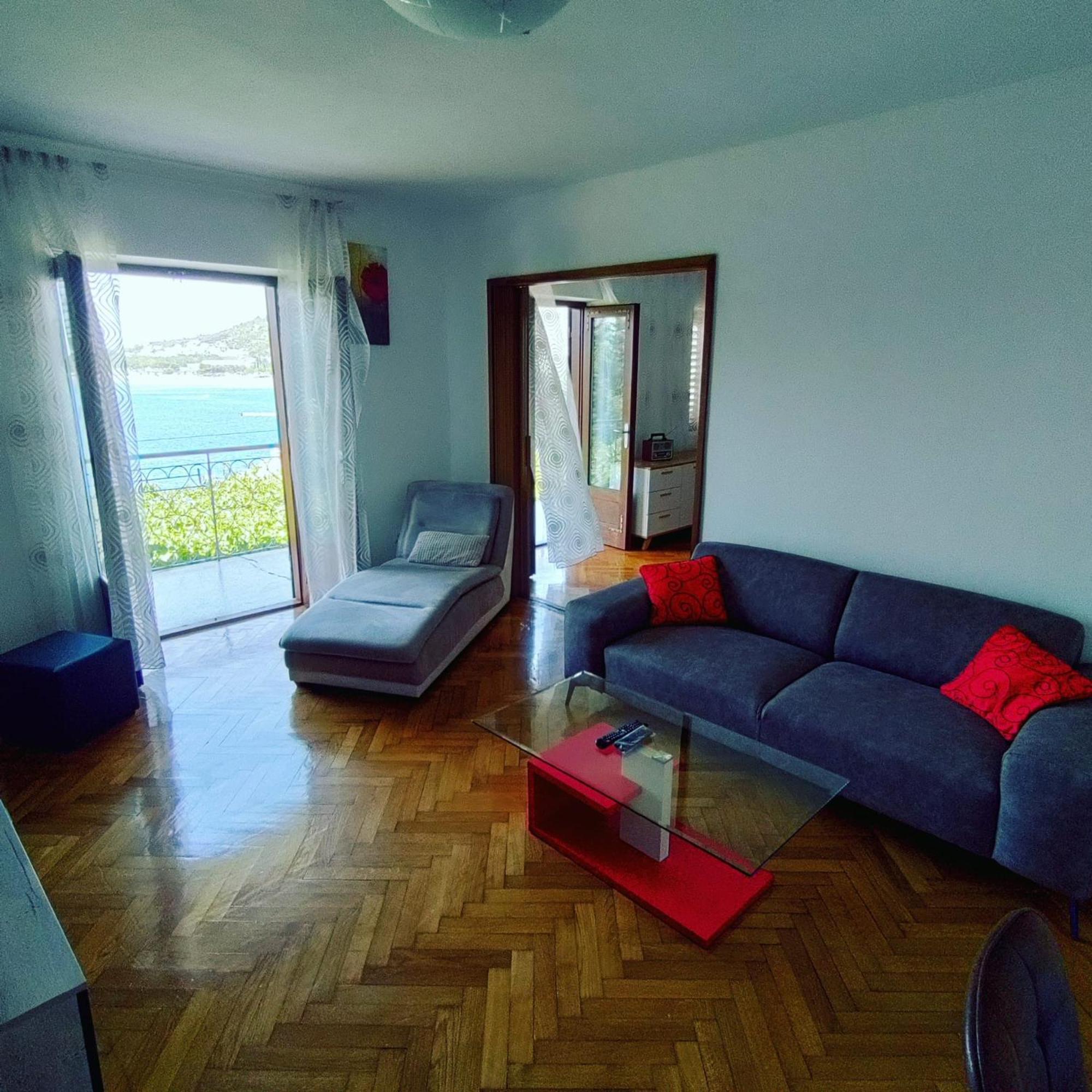 Apartment Mlija 오미스 외부 사진